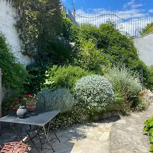 Habitación en casa particular Petite Indépendante Avec Sdb, Clim Et Parking Privé, Niza