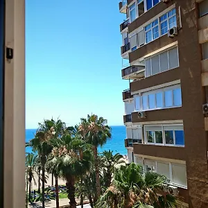 https://apartamento-malaga-port.es-andalucia.com